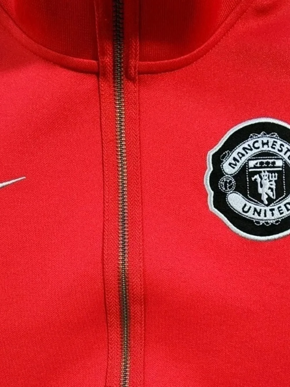 NIKE MANCHESTER UNITED SOCCER TRAINING TRACK JACKET TOP SIZE SMALL RED
